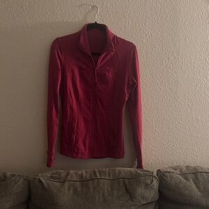 Women's burgundy zip up jacket by lululemon